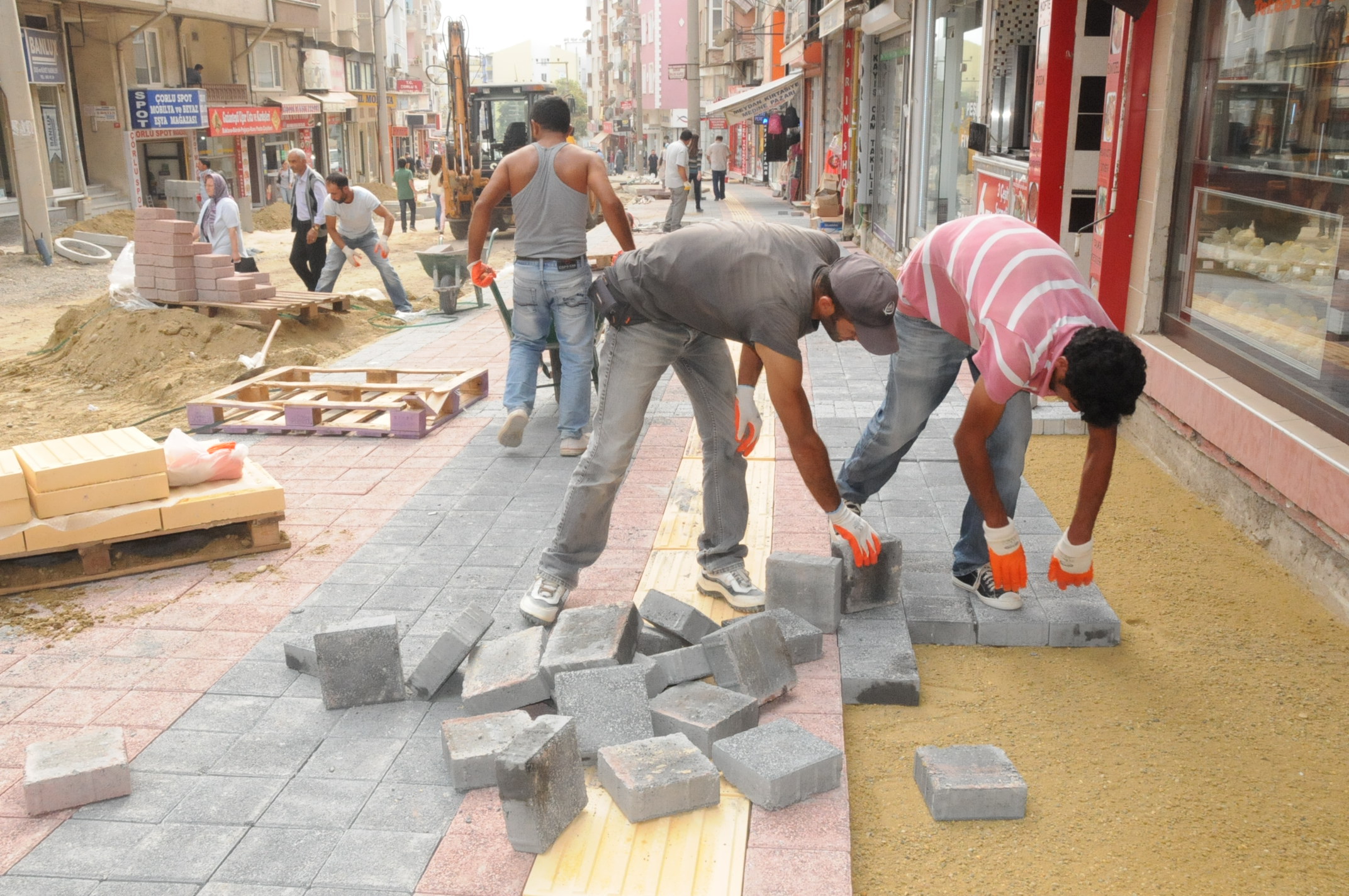 Kaldrm almalar Devam Ediyor