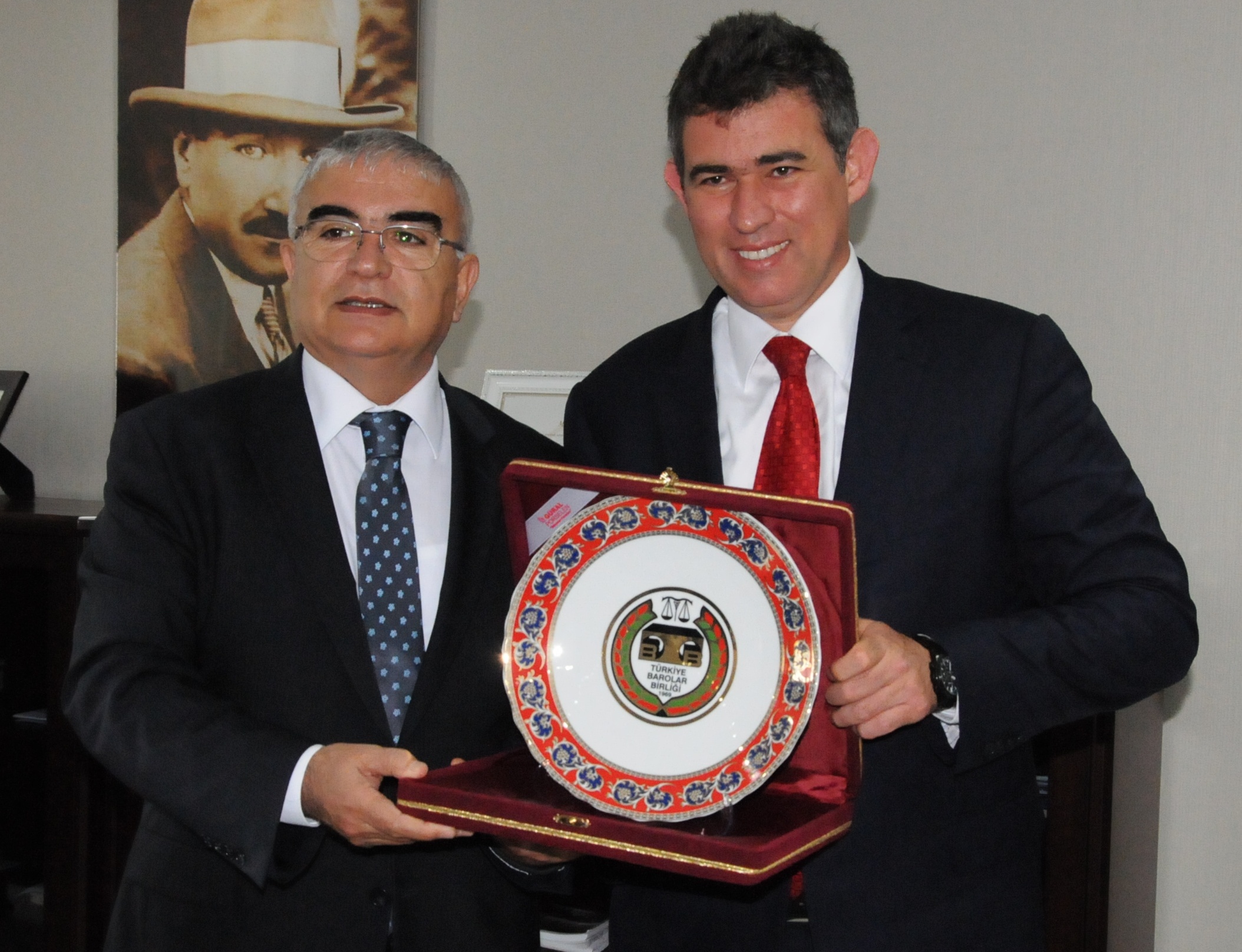 Metin Feyziolundan Bakan Baysana Ziyaret