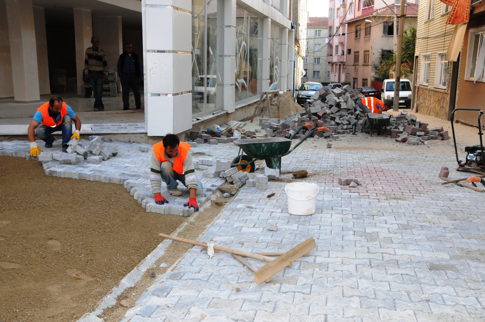 Kilit Ta almalar Devam Ediyor