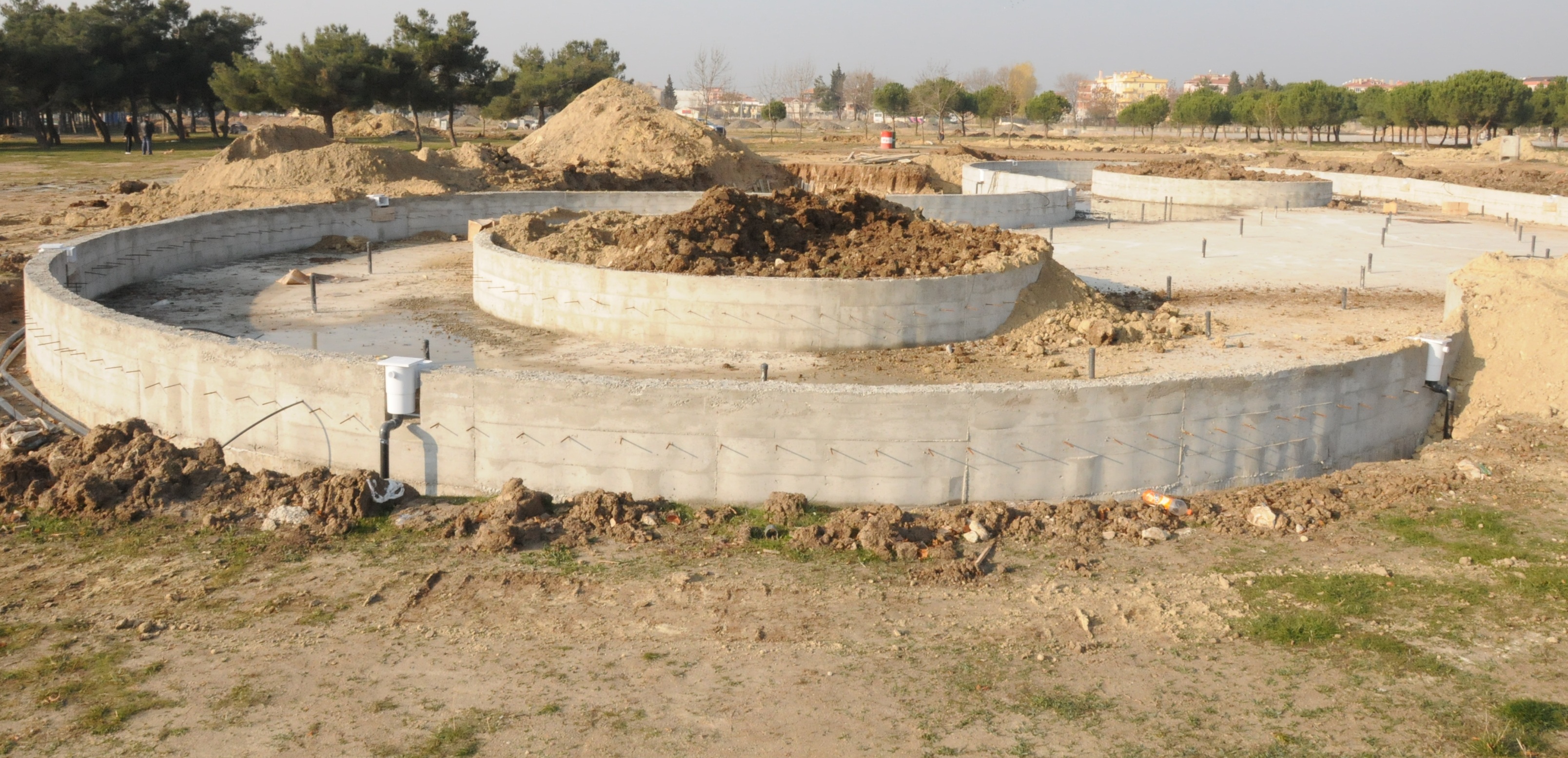 Cumhuriyet Park��nda �al��malar H�zla �lerliyor