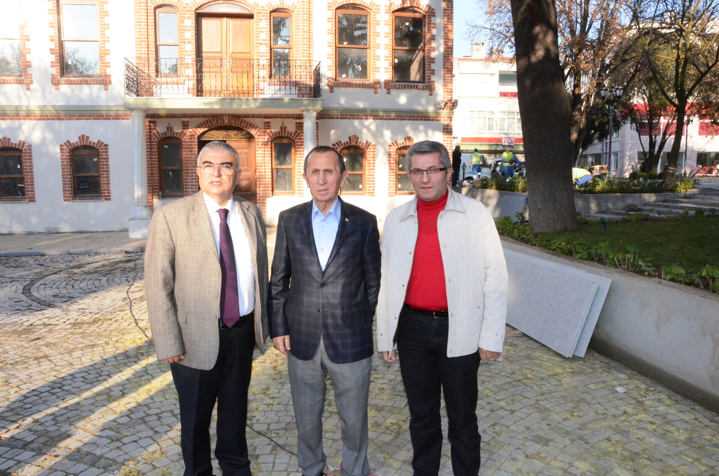 Bakan Baysandan Ahde Vefa rnei