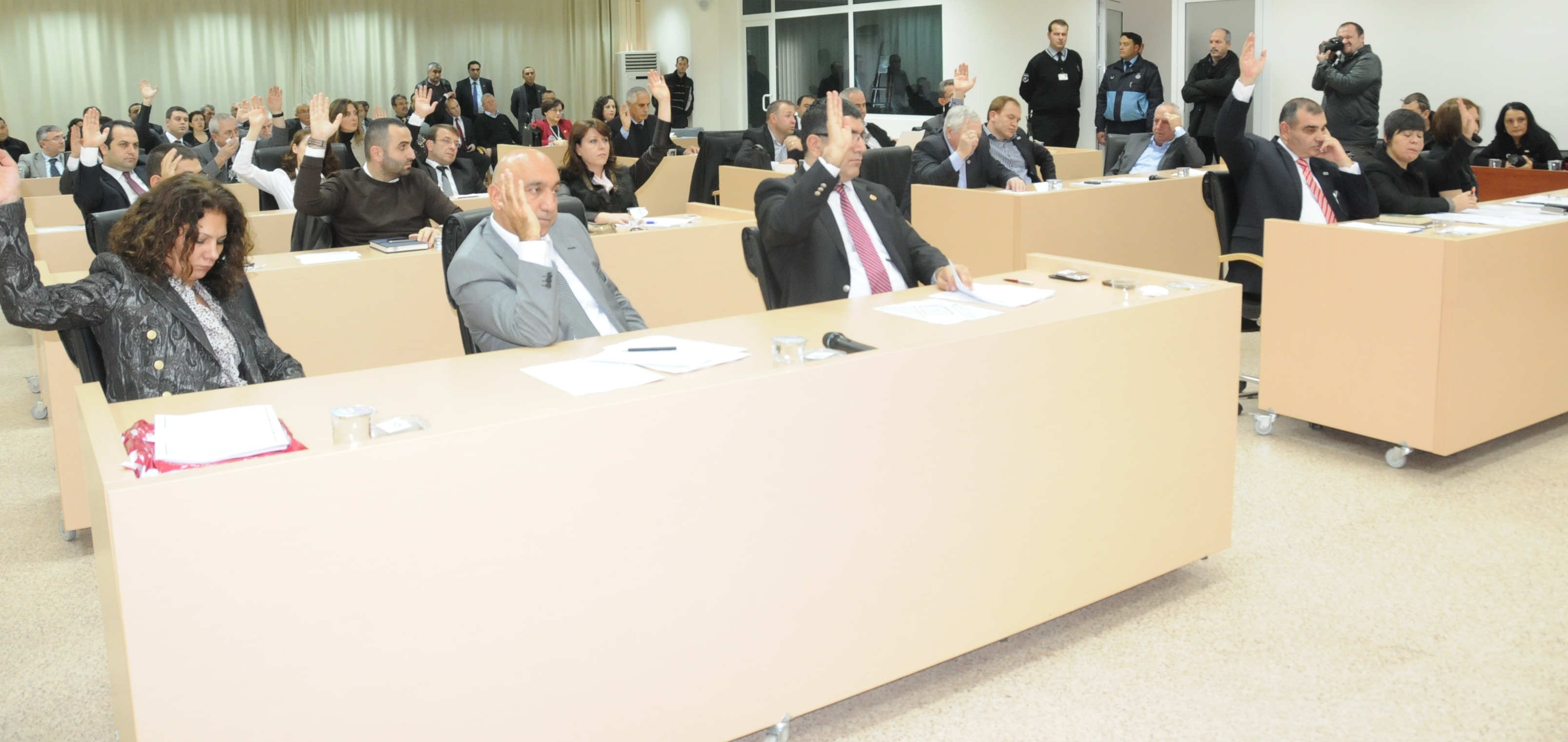 Aral�k Ay� Meclis Toplant�s� Yap�ld�