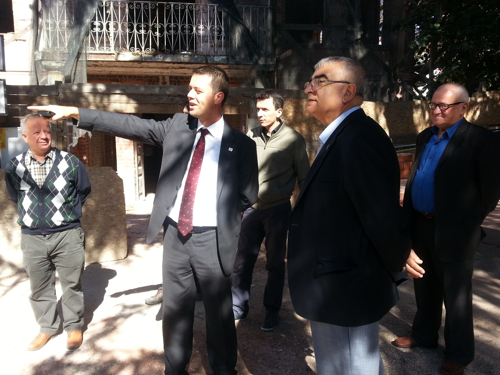 Bakan Baysan Belediyenin almalarn Yerinde nceledi