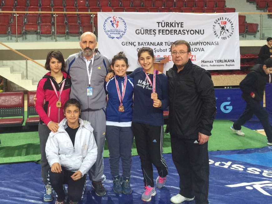 Gen Bayanlar Gre Takmmzdan Yalova karmas