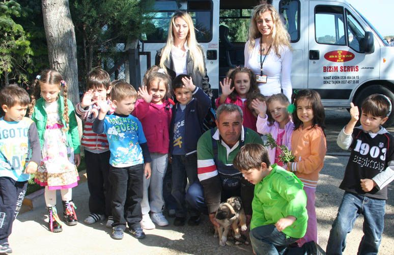 Miniklerin Hayvan Sevgisi