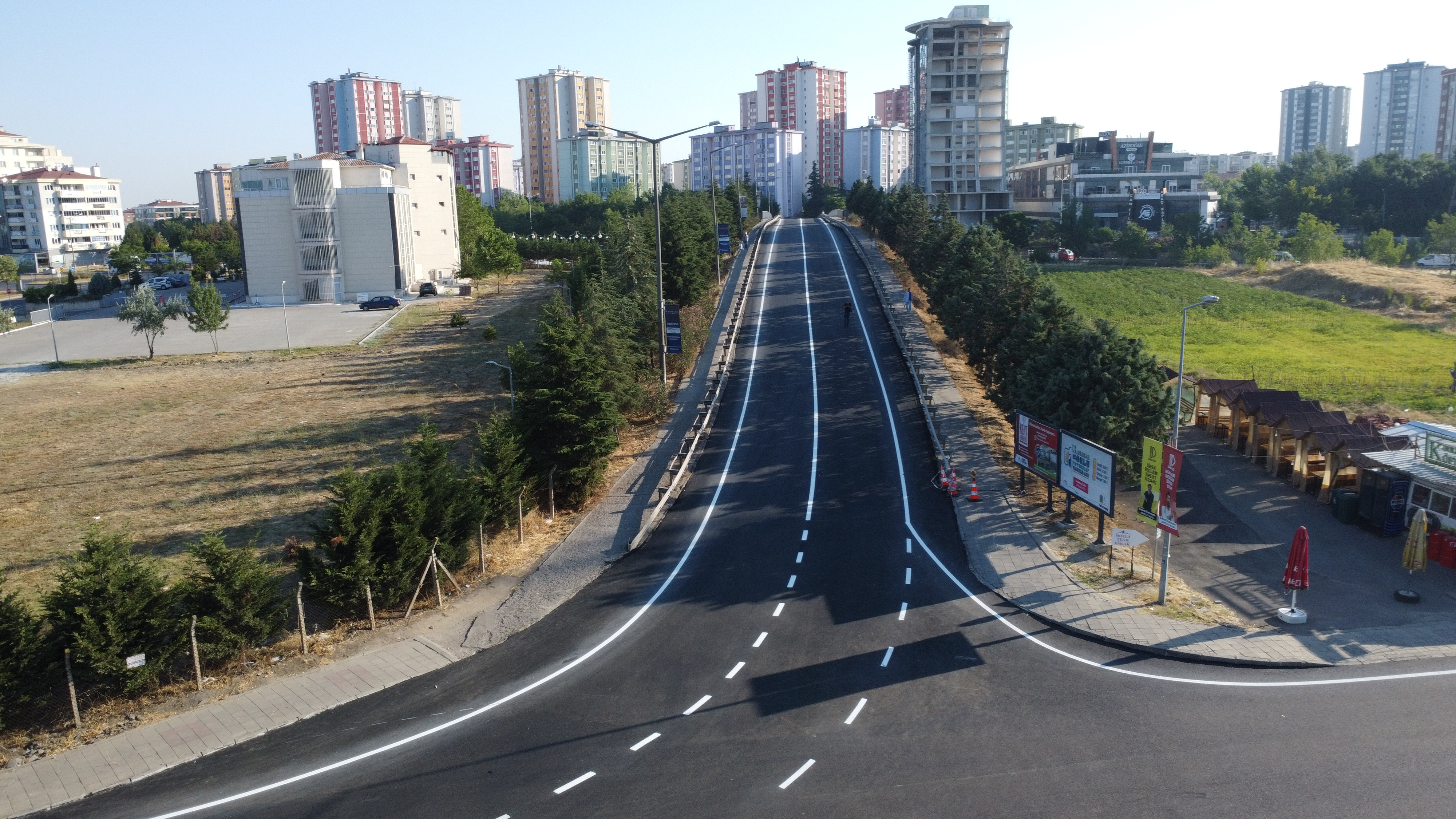 Emlak Konutlar Kprs ve Piri Reis Caddesi Batan Sona Yenilendi