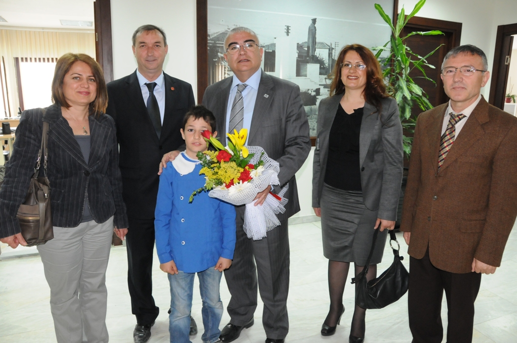 �nerler K�y� �lk��retim Okulu�ndan Belediyemize Ziyaret