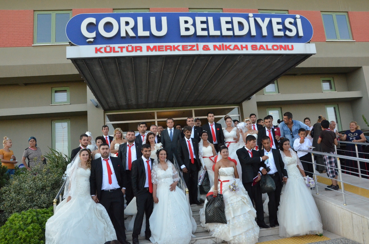 Toplu Nikah Treninde 22 ift Dnya Evine Girdi