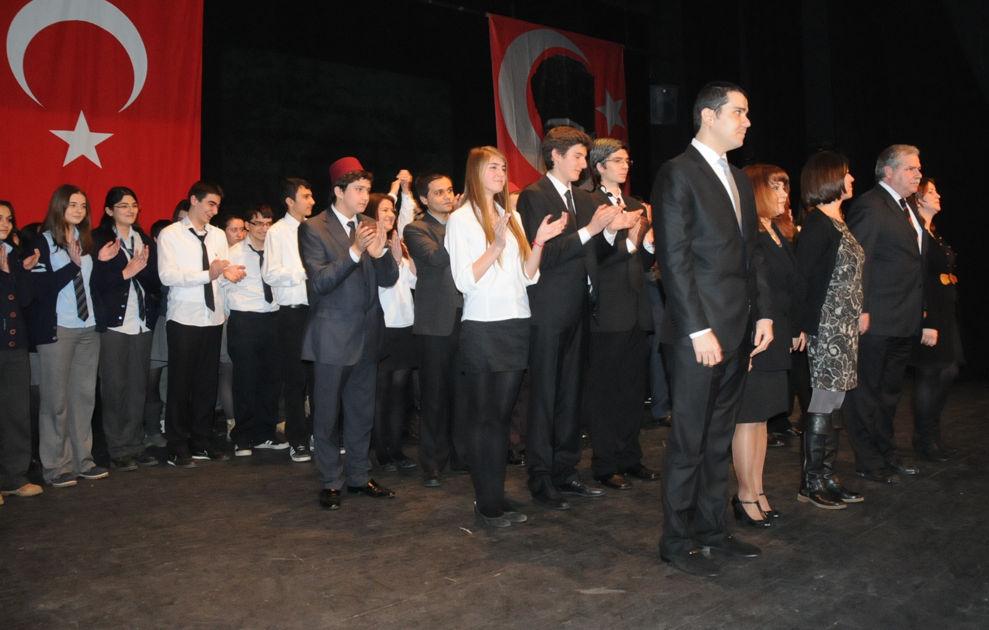 �stiklal Mar��n�n �airi Mehmet Akif Ersoy�u And�k