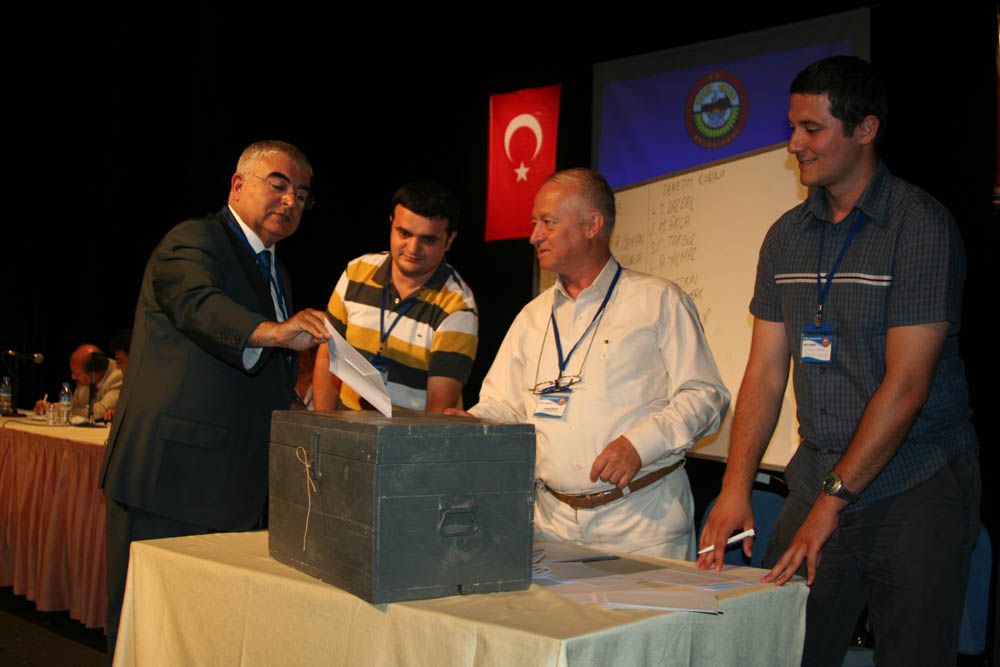 orlu Kent Konseyi Bakanlna Orhan Yavaolu Seildi