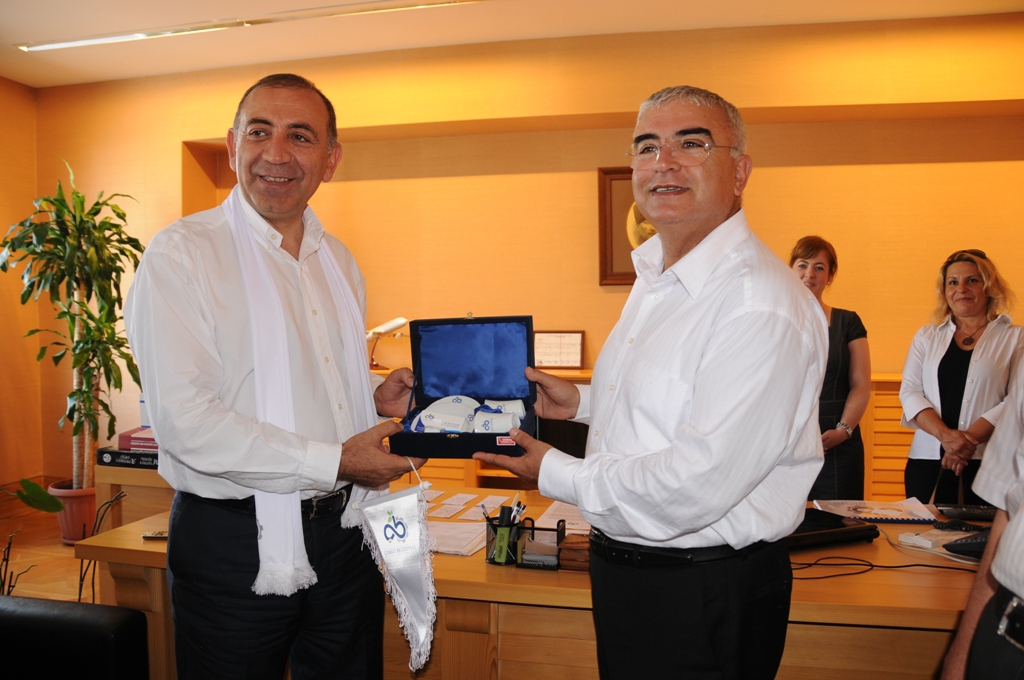 G�rsel Tekin�den Belediyemize Ziyaret