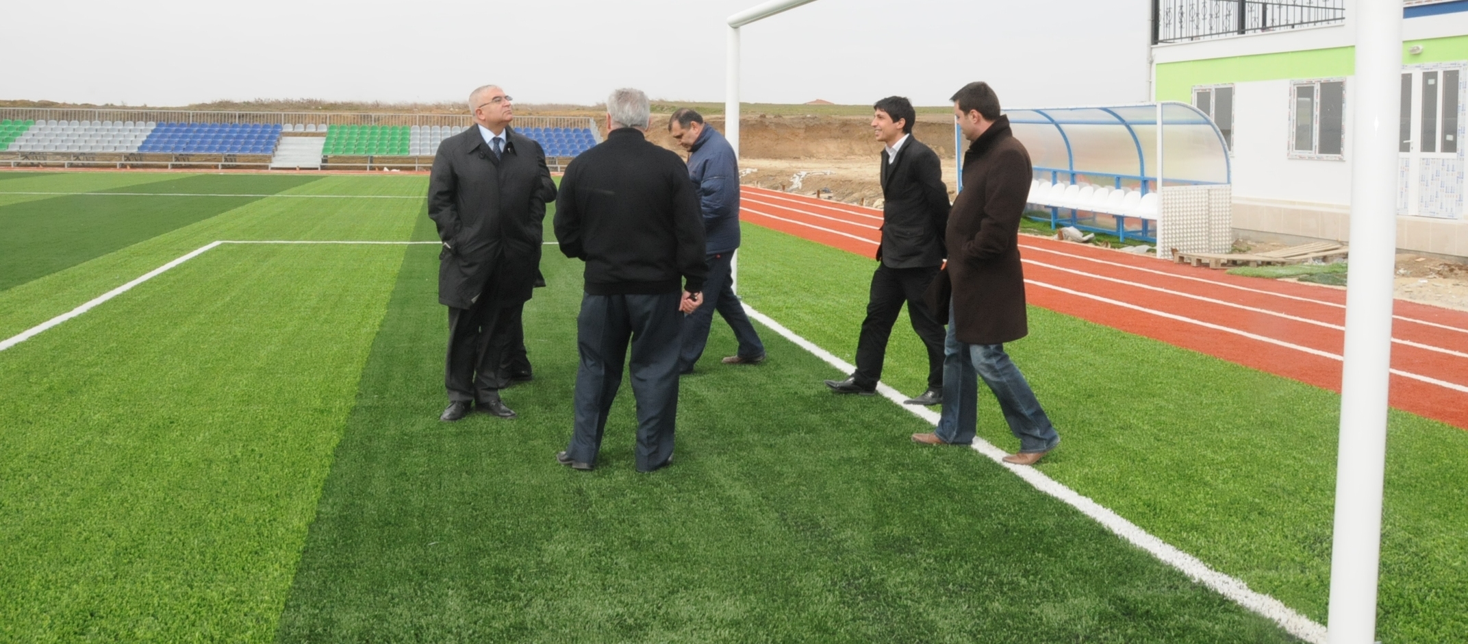 Baysan, �ehir Stad�ndaki �al��malar� �nceledi