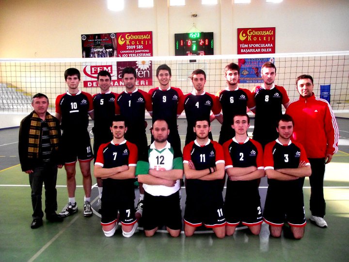 �orlu Belediyespor Voleybol B�lgesel Liginde Lider