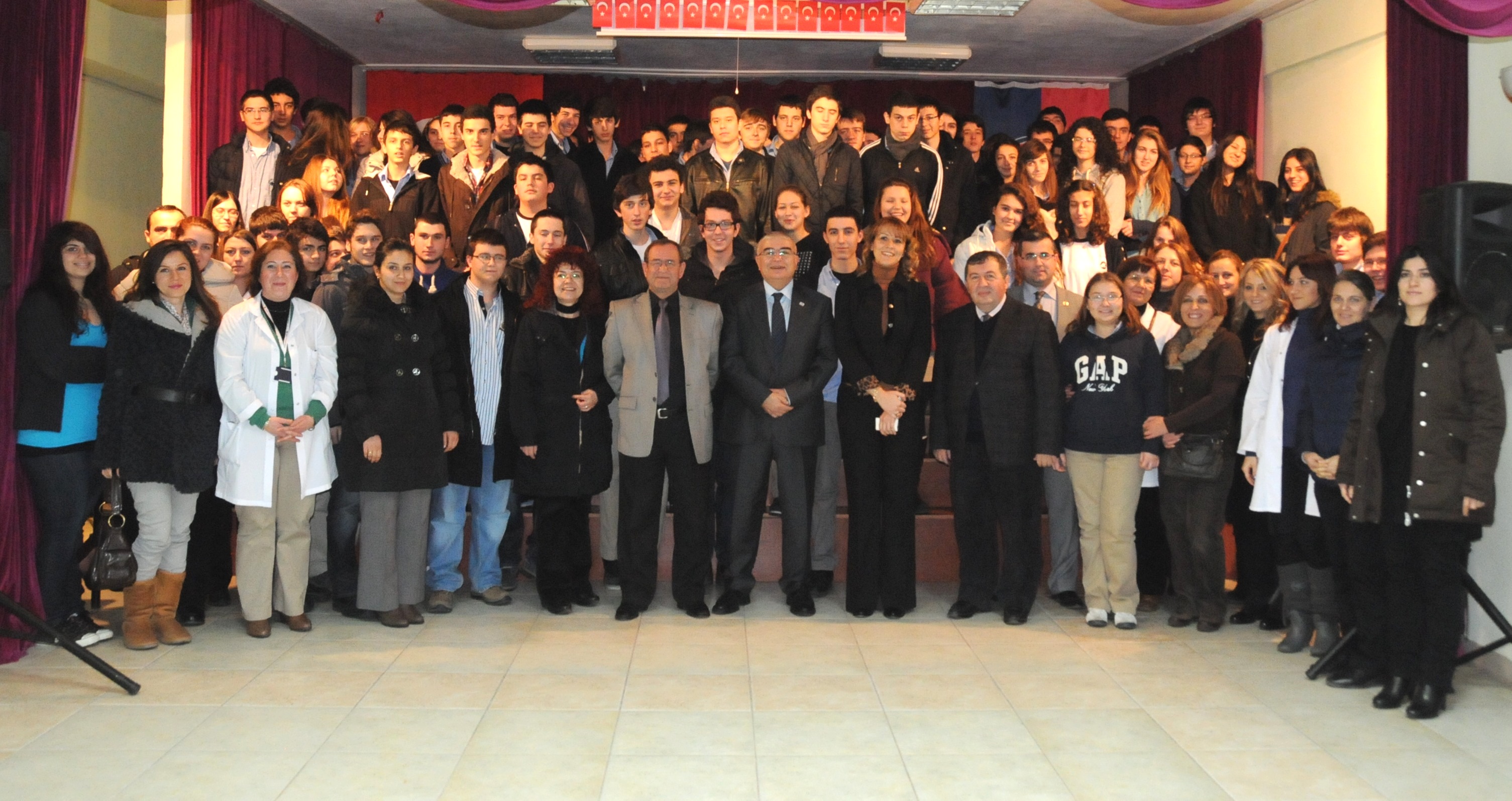 Ba�kan Baysan ��rencilerle S�yle�i Yapt�