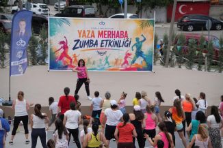 Ferdi Zeyrek Park��nda Yaza Merhaba Co�kusu