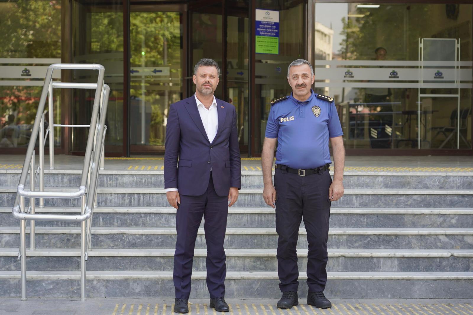 Tekirda l Emniyet Mdr Turanl`dan Bakan Sarkurt`a Ziyaret