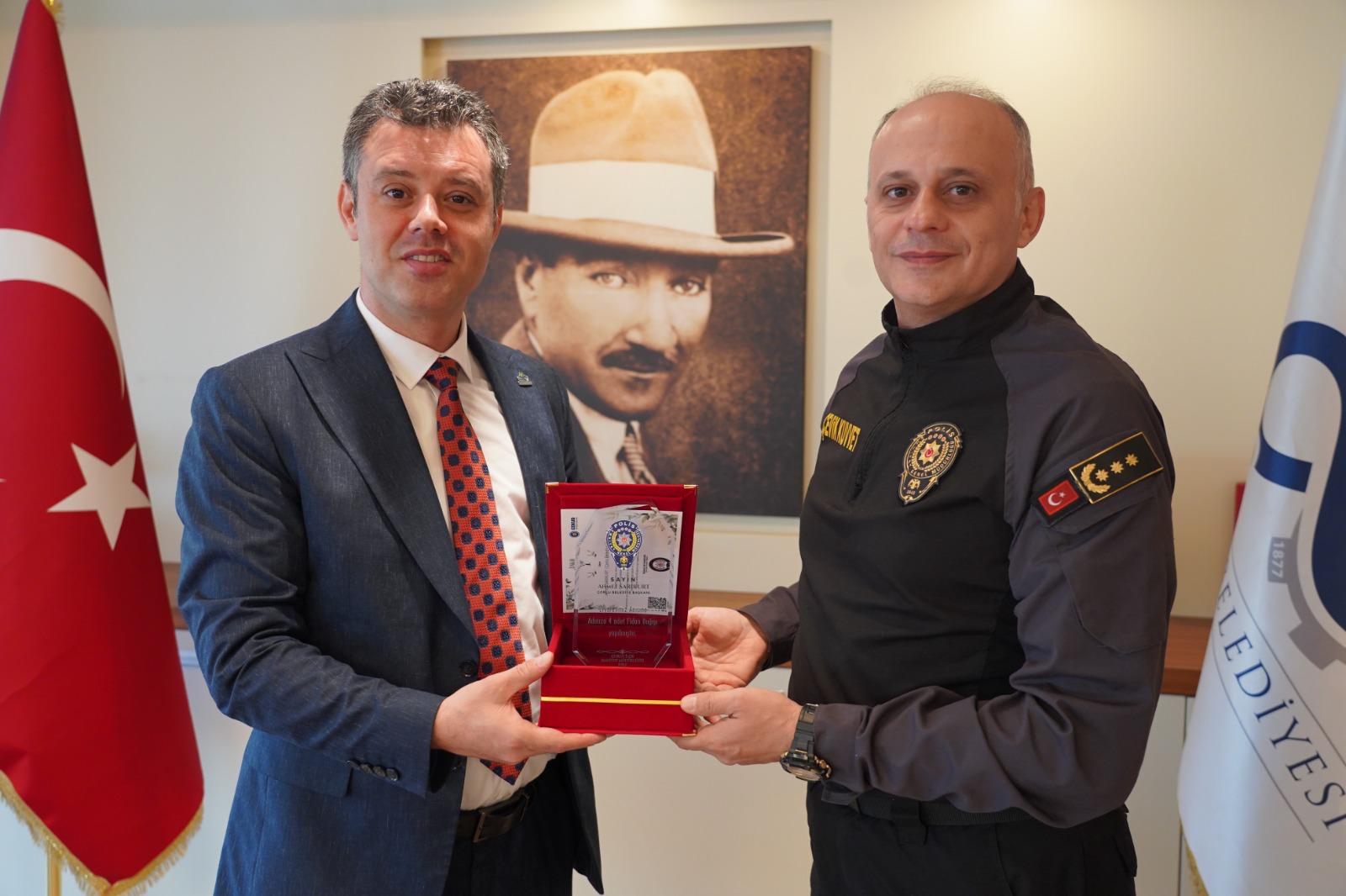 orlu Emniyet Mdr Vatansever`den Bakan Sarkurt`a Ziyaret