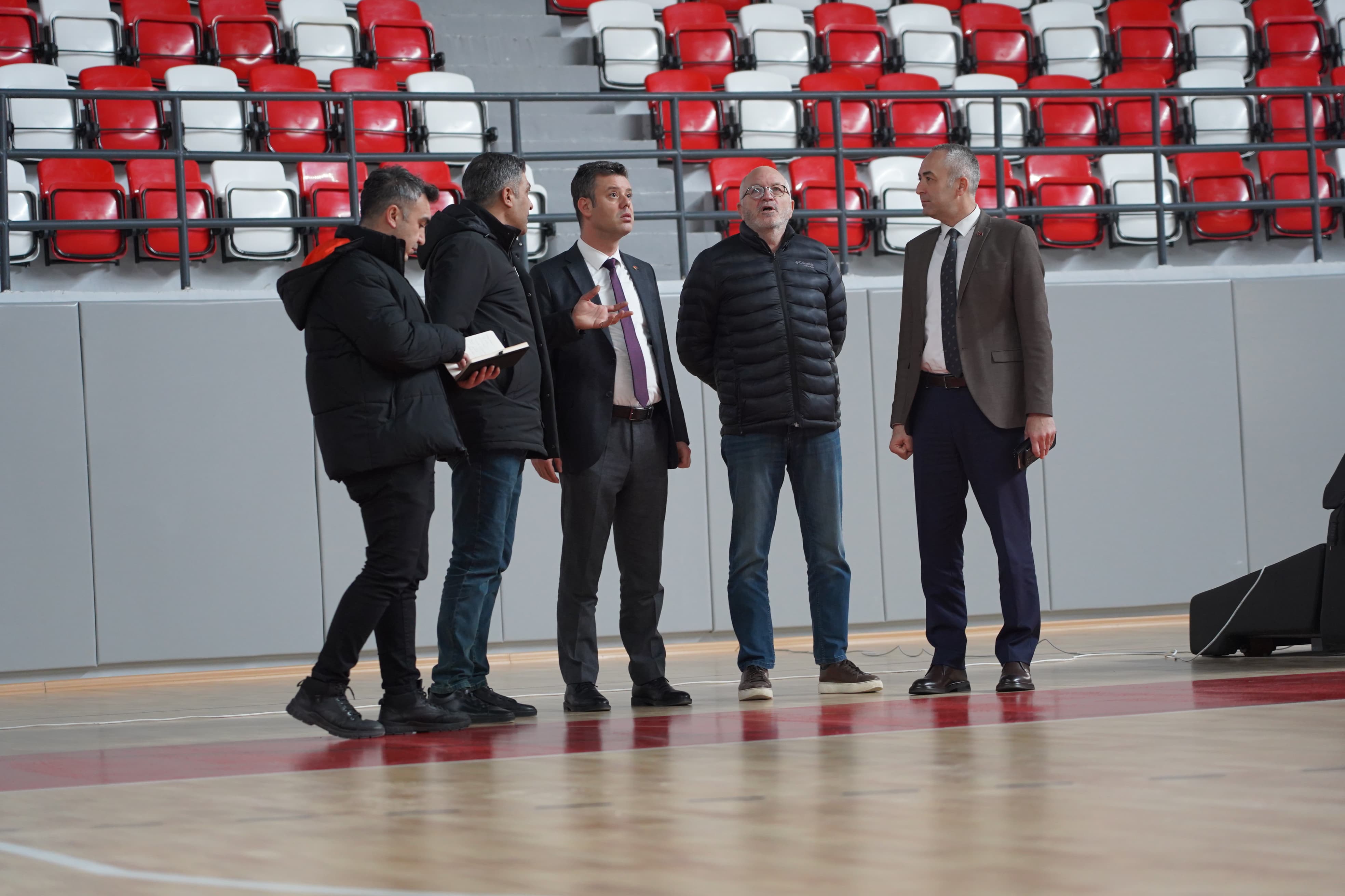 BSK, 100. Yl Kapal Spor Salonu`na Tanmaya Hazrlanyor