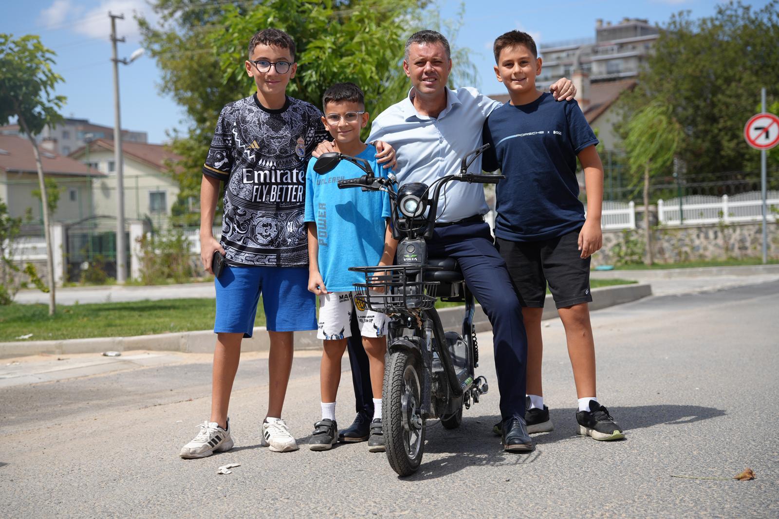 Bakan Sarkurt, eyhsinan ve Hrriyet Mahallelerindeki almalar nceledi