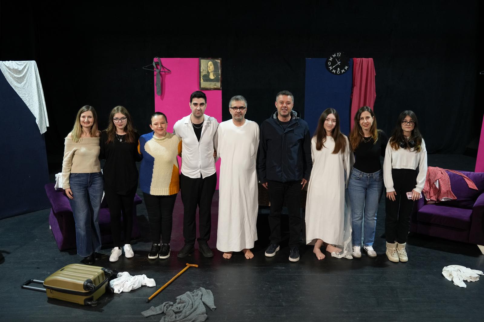 �orlu`da Sanat R�zg�r� Esiyor