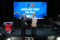 Avrupa �eref Plaketi �orlu`nun