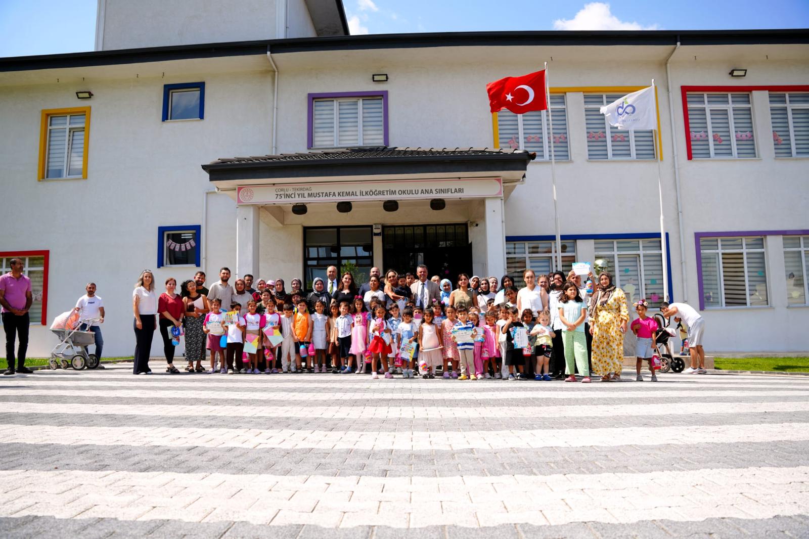 �orlu Belediyesi Emine Ali Yeter E�itim Merkezi Yaz Okulu Tamamland�