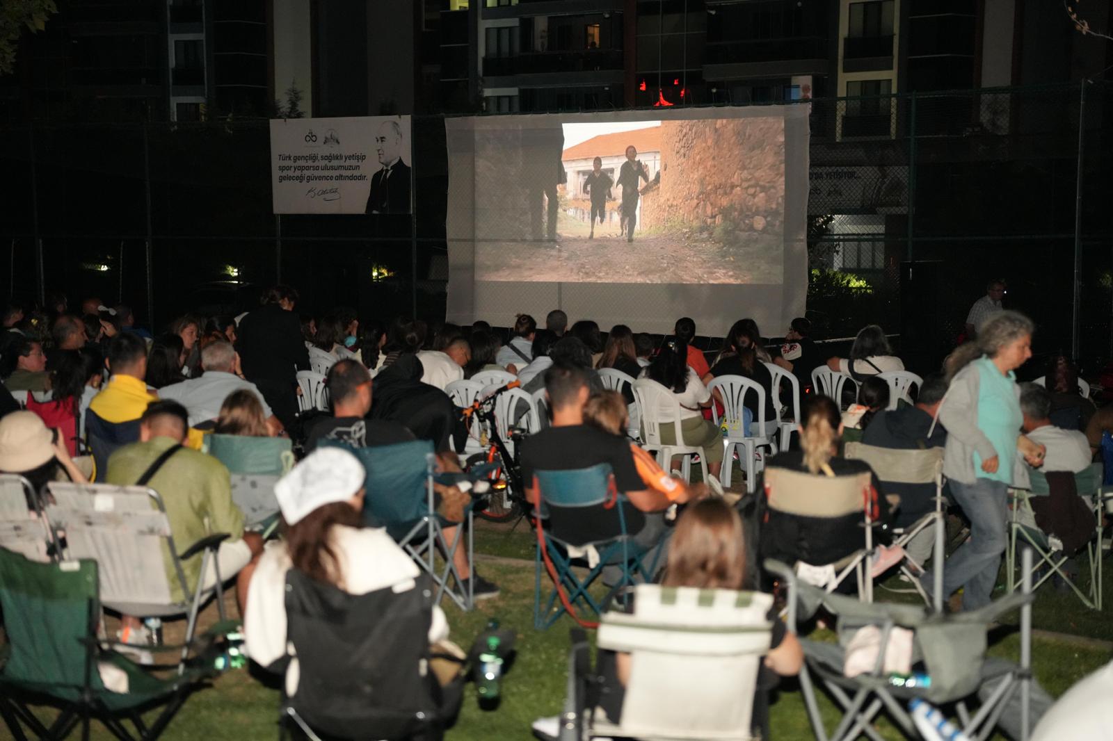 orlu`da 30 Austos Cokusu, "Atatrk" Filmiyle Zirveye kt