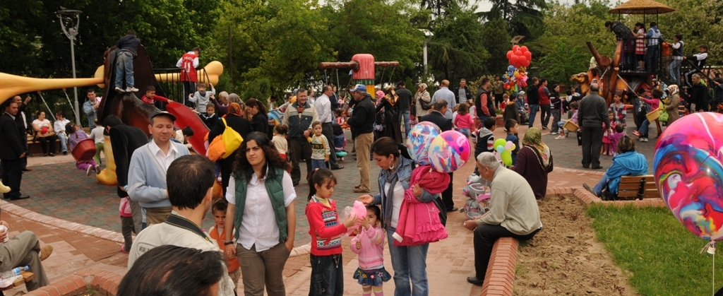 Atatrk Park ocuklarn Gzdesi Oldu