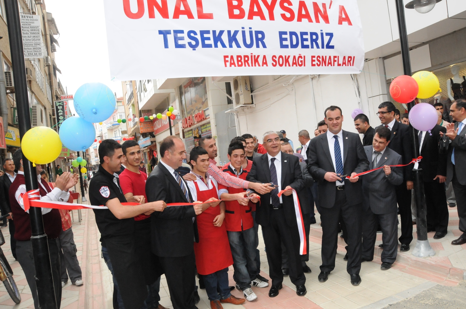 Fabrika Sokak Kilit Ta�� �le Kapland�