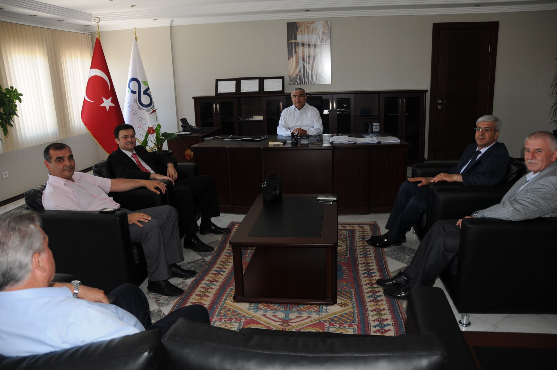 Basavc ve Adalet Komisyonu Bakanndan Veda Ziyaretleri