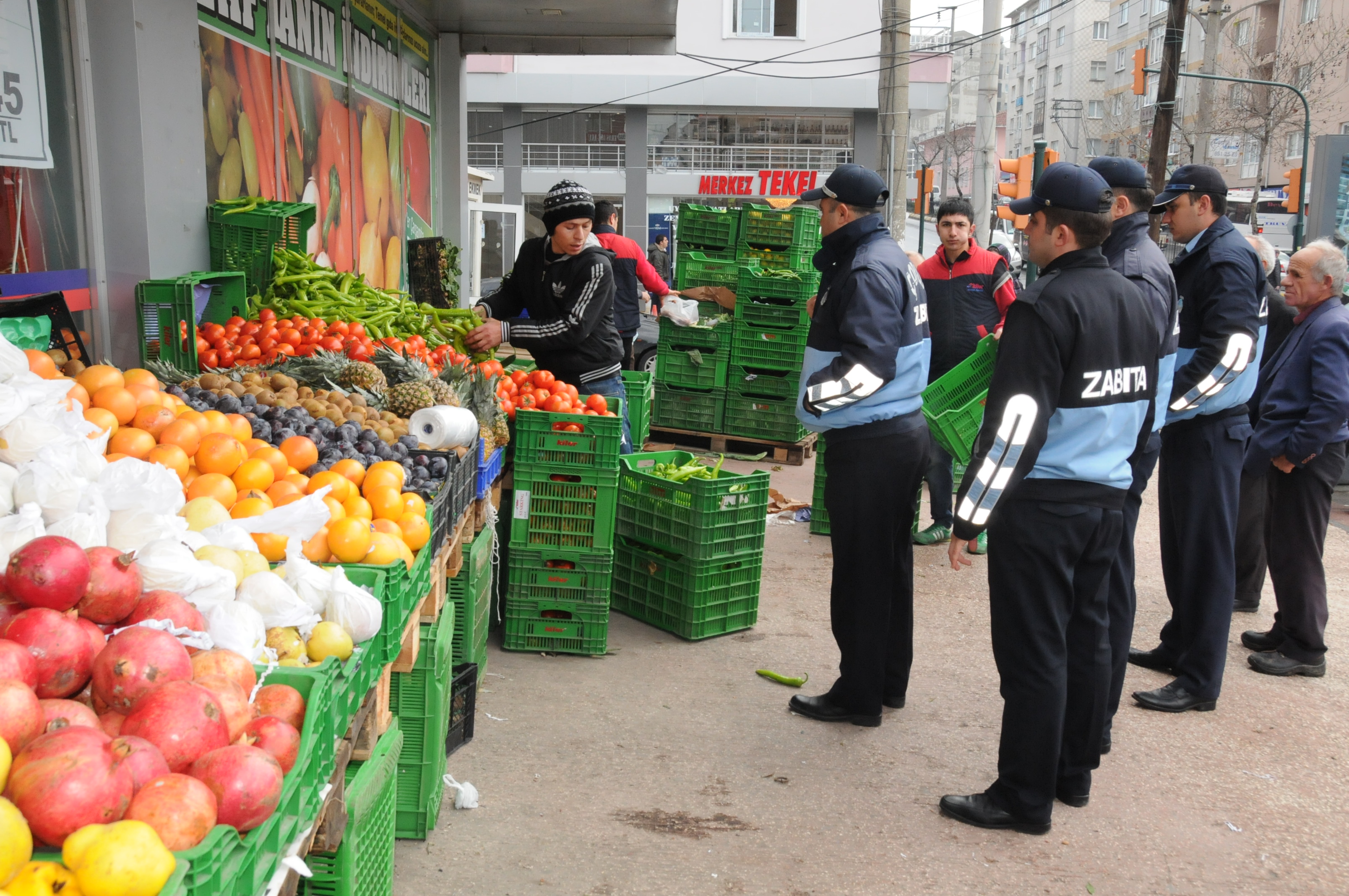 Zab�ta Kald�r�m ��gallerine �zin Vermiyor