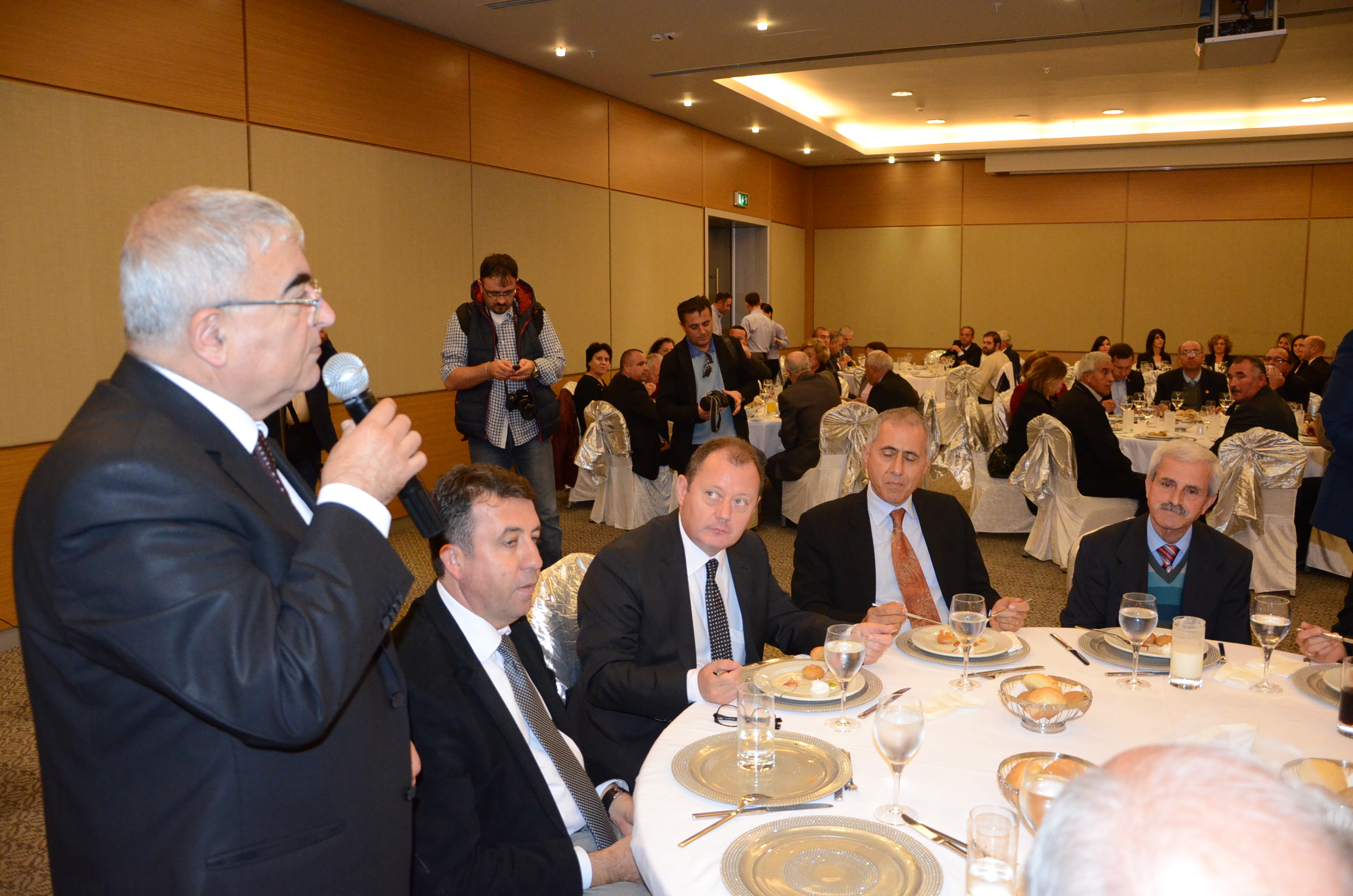 Hizmet Kervan Toplants orluda Yapld