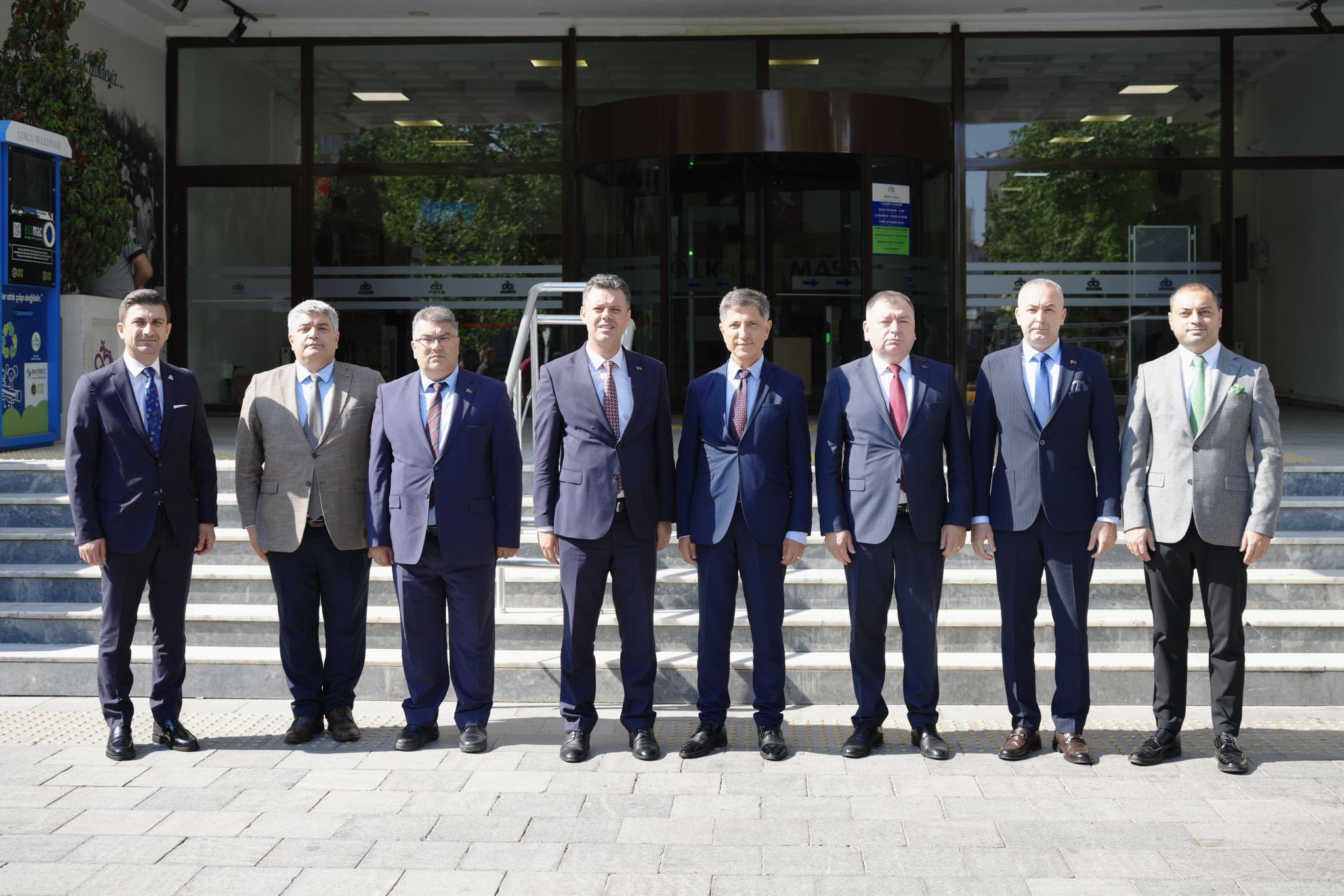 orlu Kaymakam Ertenden Bakan Sarkurt`a adeiziyaret