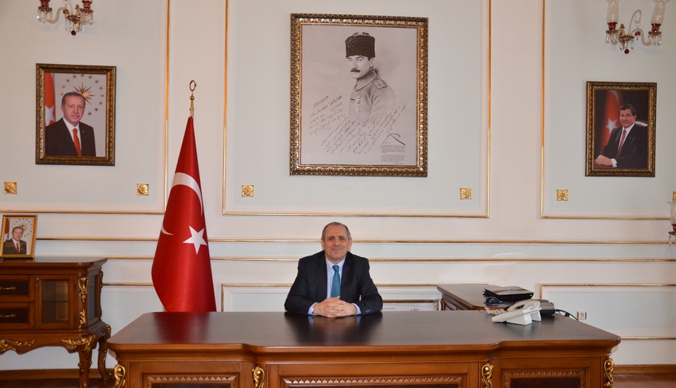 Vali Saliholundan Yeni Yl Mesaj