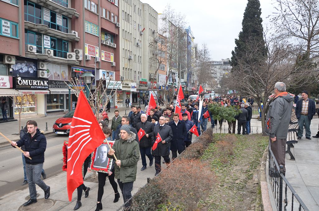 Uğur Mumcu Çorlu'da anıldı 4 BLD 5799.JPG 24012017153332 3 1024 768