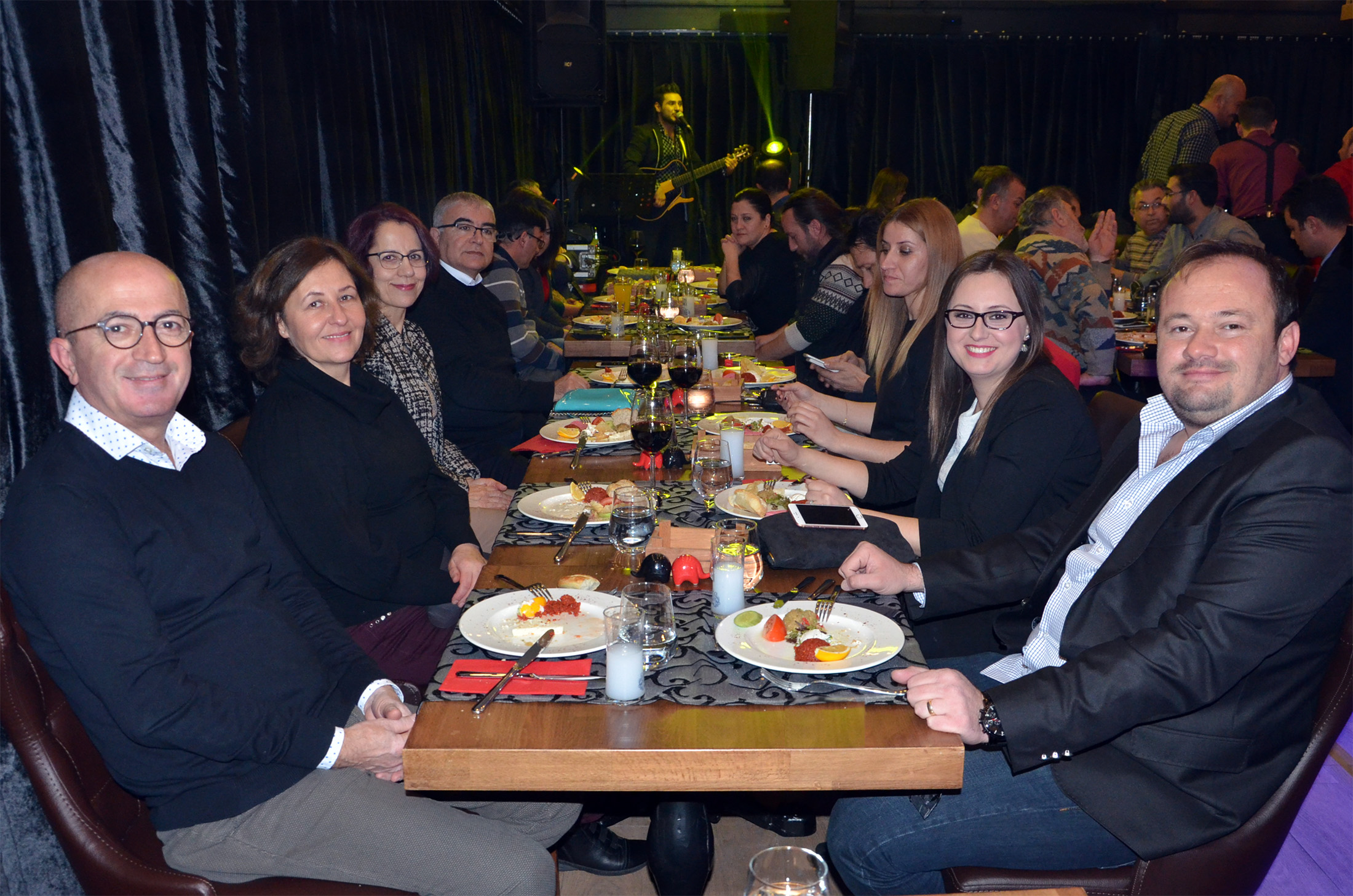 Bakan Baysan Gazetecilerle Bulutu
