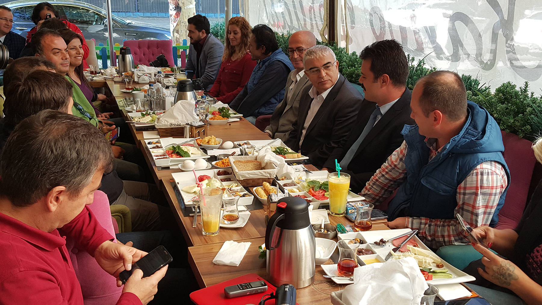 Ba�kan Baysan Bas�n Mensuplar�yla Bulu�tu