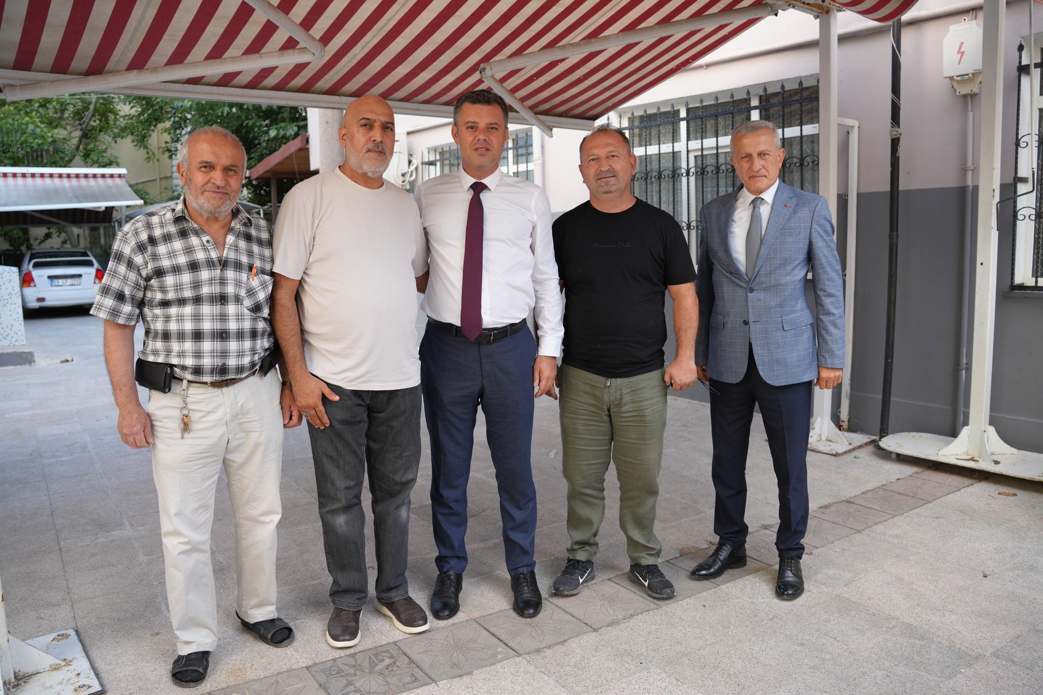 Bakan Sarkurt, Readiye Camisindeki Tadilat almalarn nceledi 