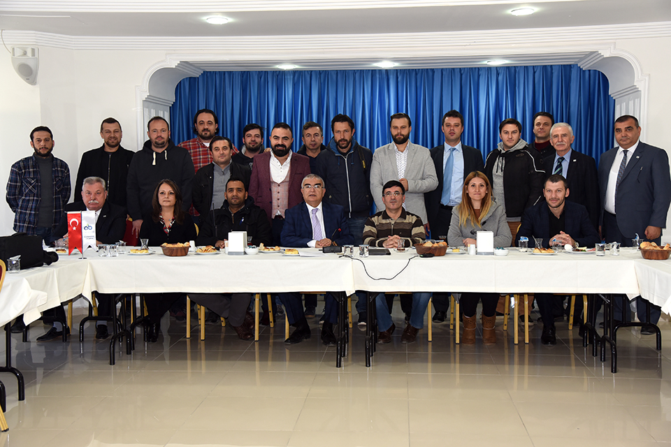 Ba�kan Baysan Bas�n Mensuplar�yla Bir Araya Geldi