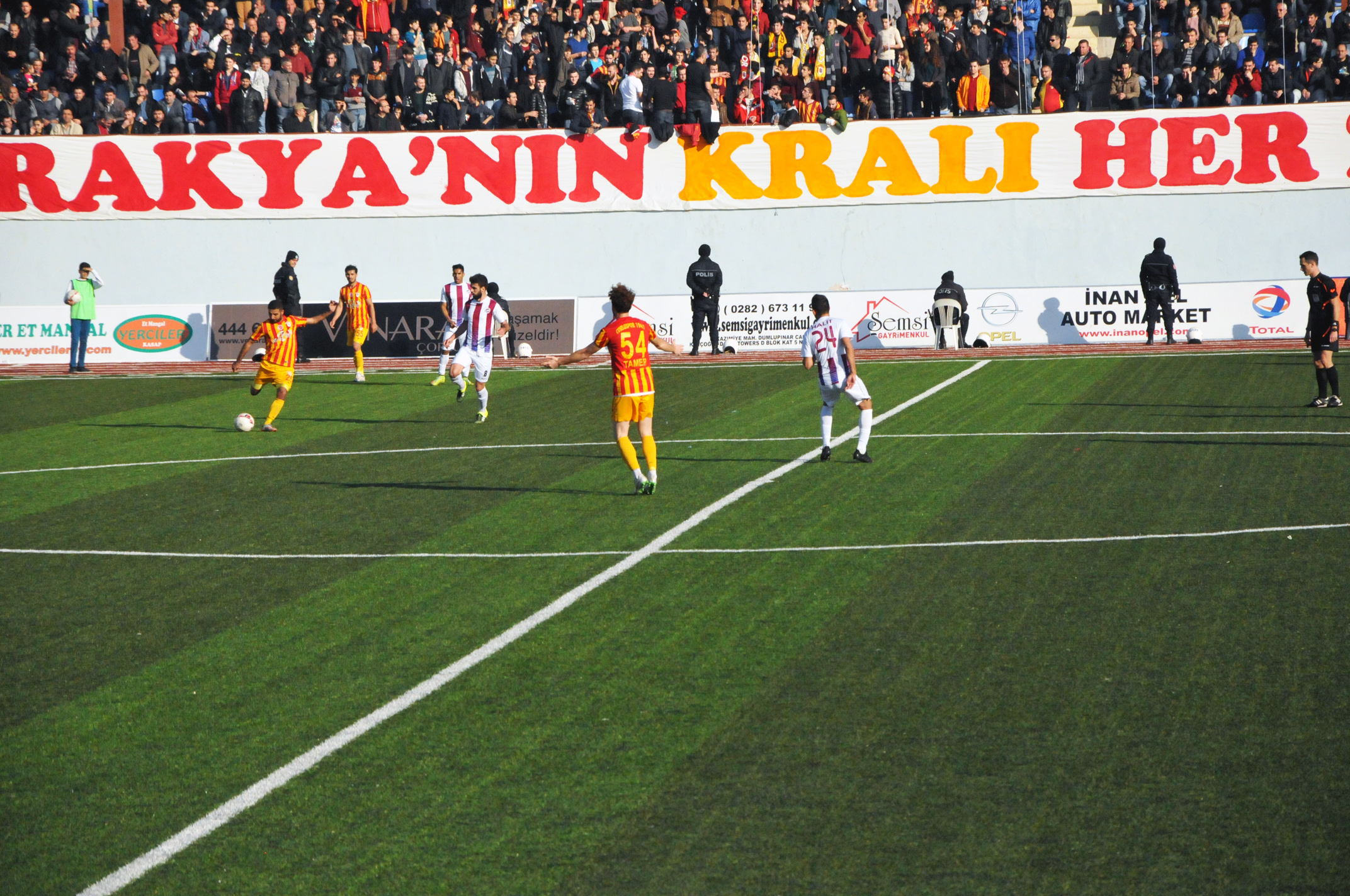 orluspor 1947 Rakibini kiledi
