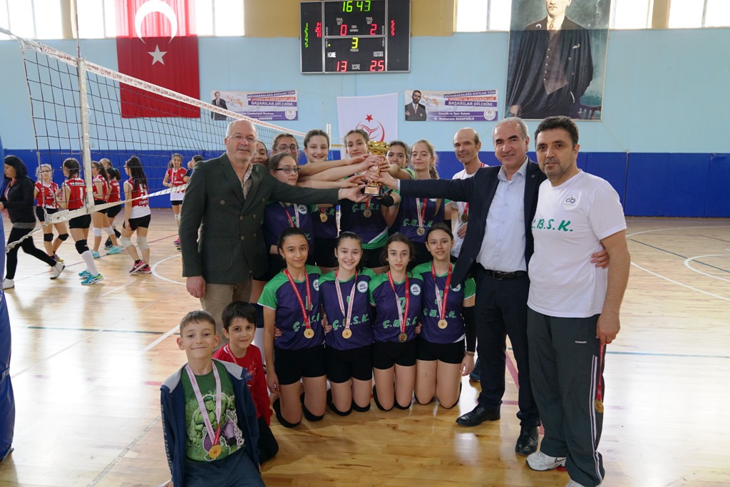 BSK Midi Kzlar Voleybol Takmmz Trkiye Finallerinde