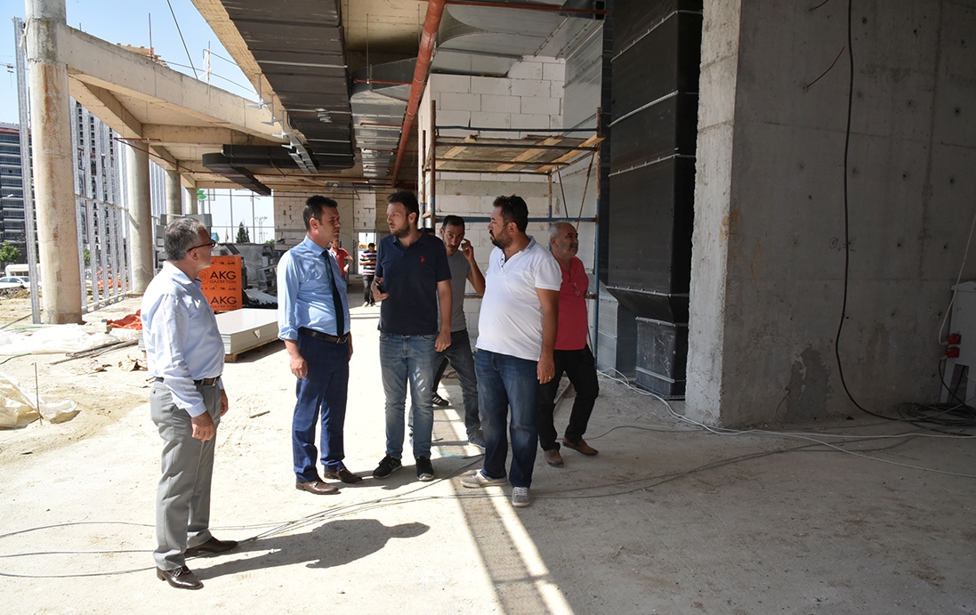 Ba�kan Sar�kurt TGKM �n�aat�ndaki �al��malar� �nceledi