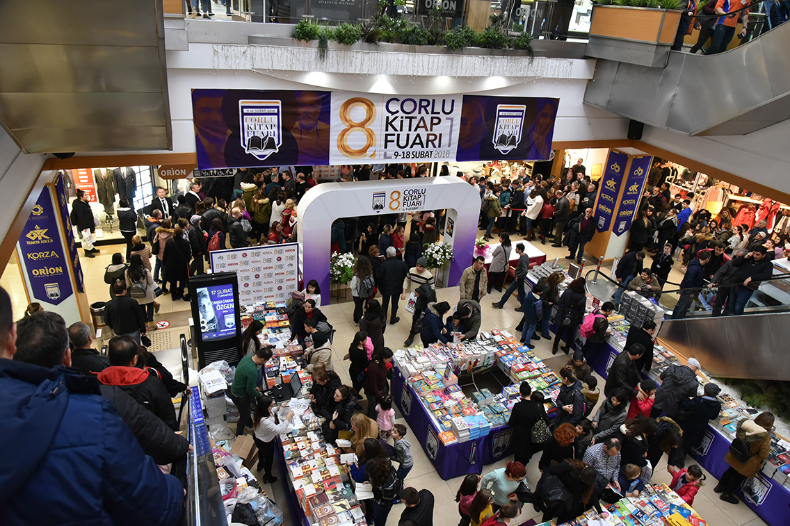 8. �orlu Kitap Fuar� Ba�lad�