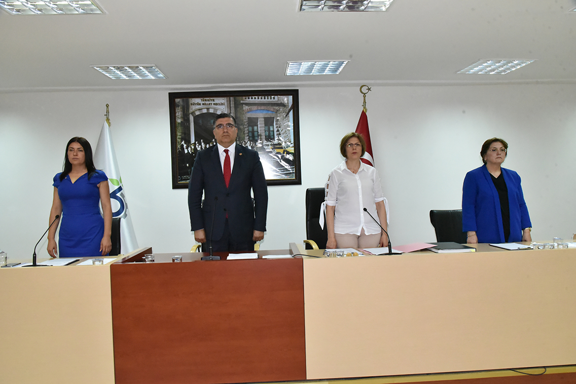 May�s Ay� Ola�an Meclis Toplant�s� Yap�ld�