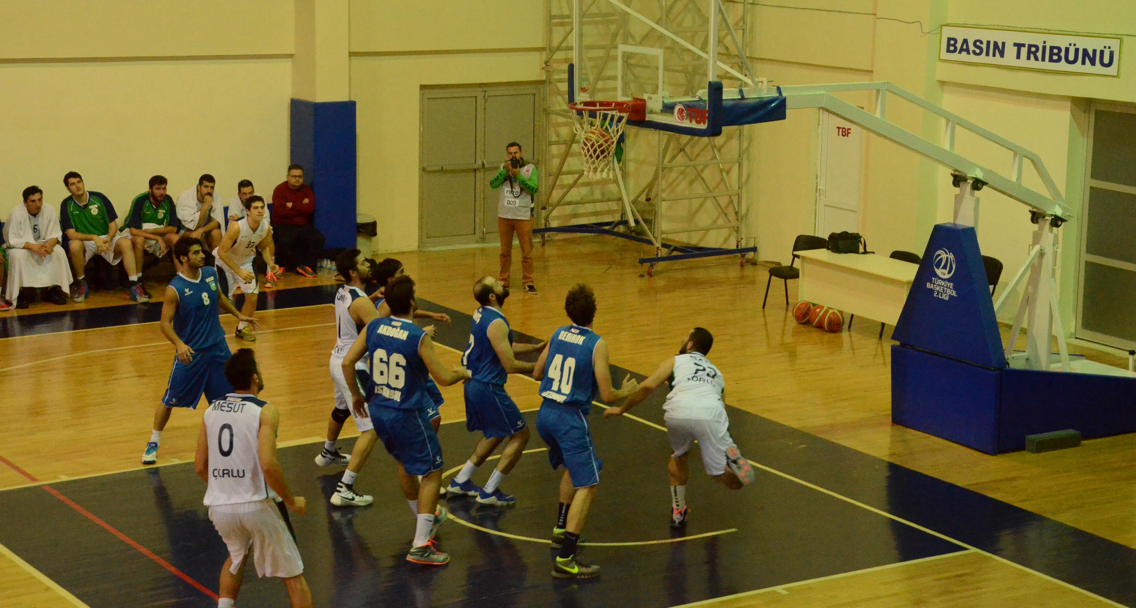 BSK lk Lig Mandan Galibiyetle Ayrld