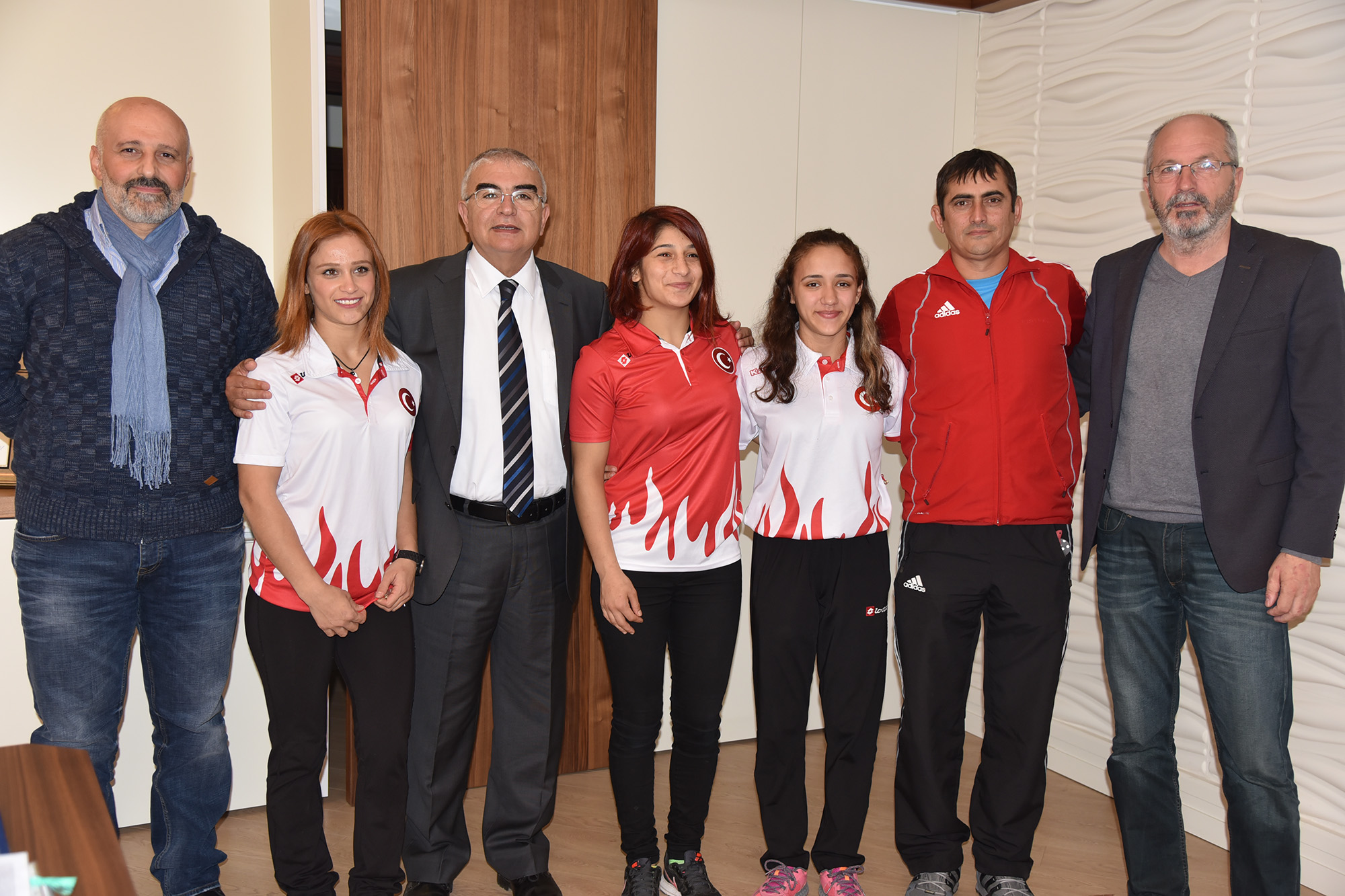 Ba�kan Baysan �ampiyon G�re��ileri �d�llendirdi