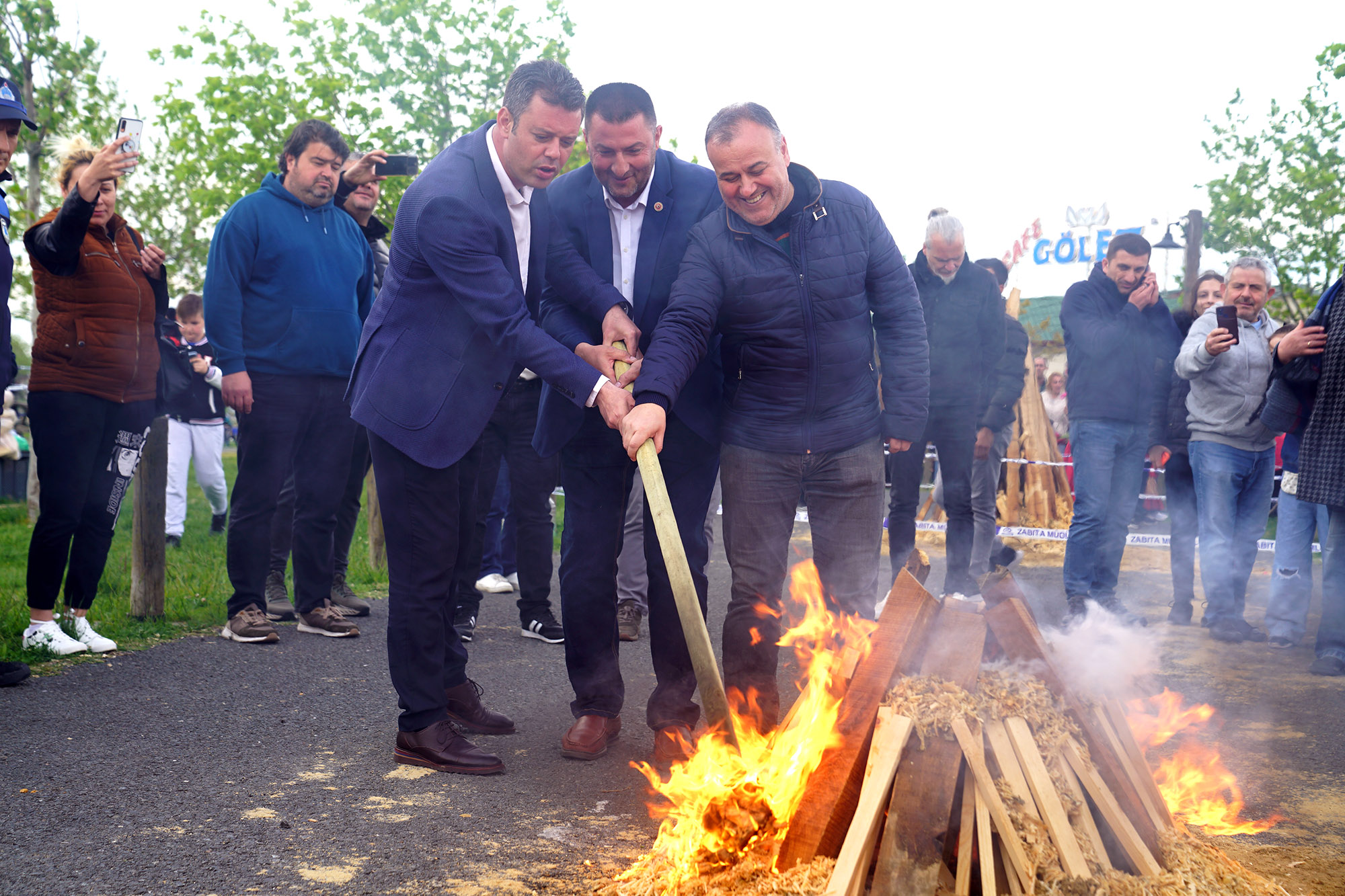 Baharn Geliini Cokuyla Kutladk