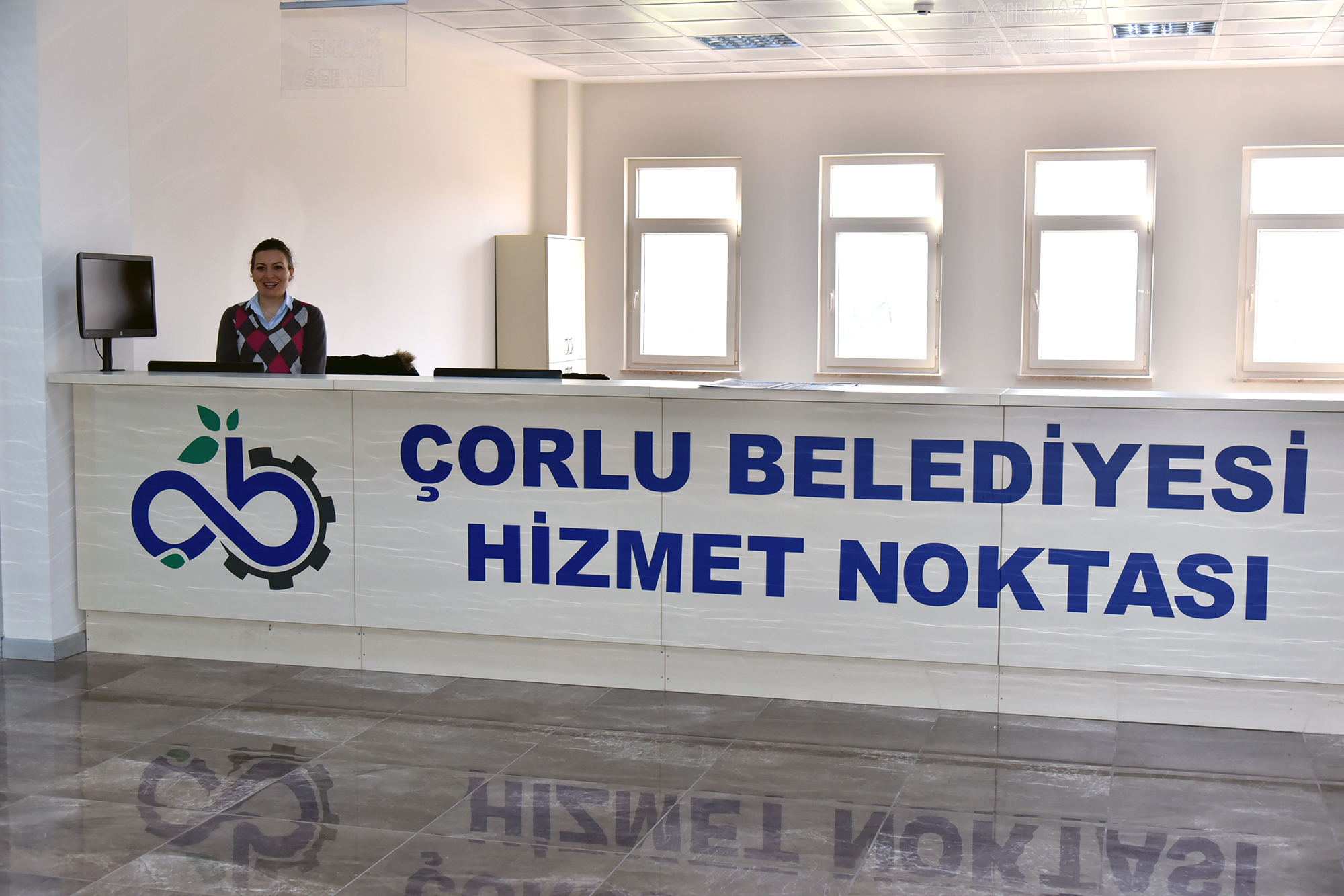 Hizmet Noktam�z Kaymakaml�k Binas�nda A��ld�