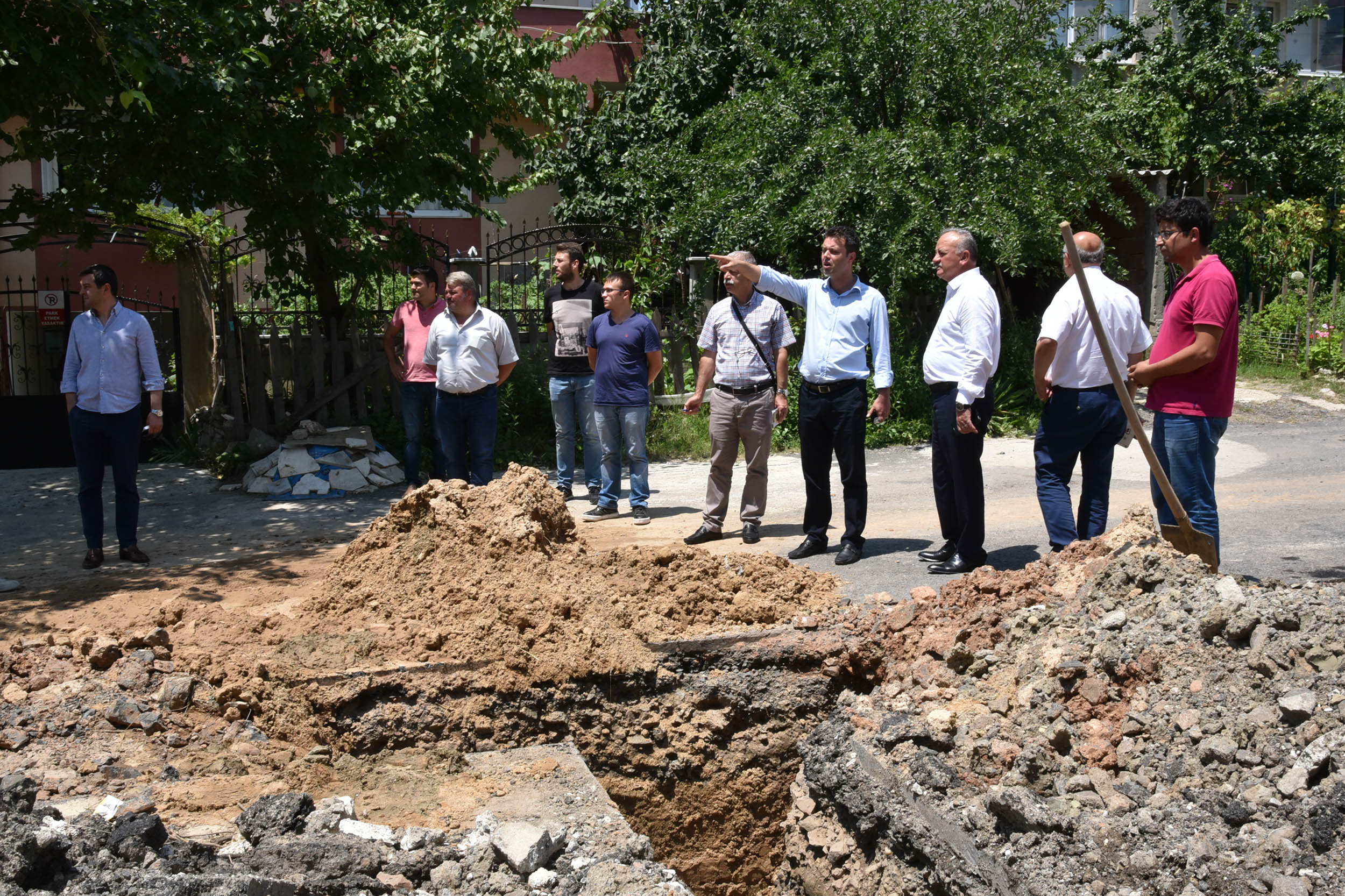 Ba�kan Sar�kurt B�y�k�ehir Yetkilileriyle �al��malar� �nceledi