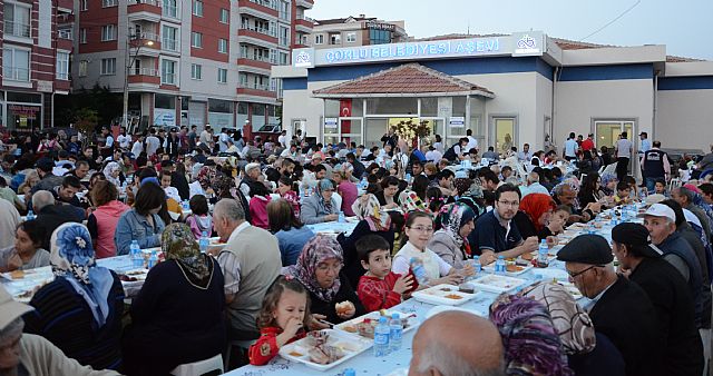 Aevinde ftarlar Devam Ediyor